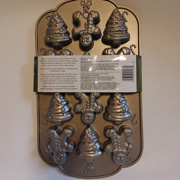 New PC Non-Stick Cast Aluminum Holiday Christmas 12 Festive 3D Mini Loaf Pan - Picture 2 of 5